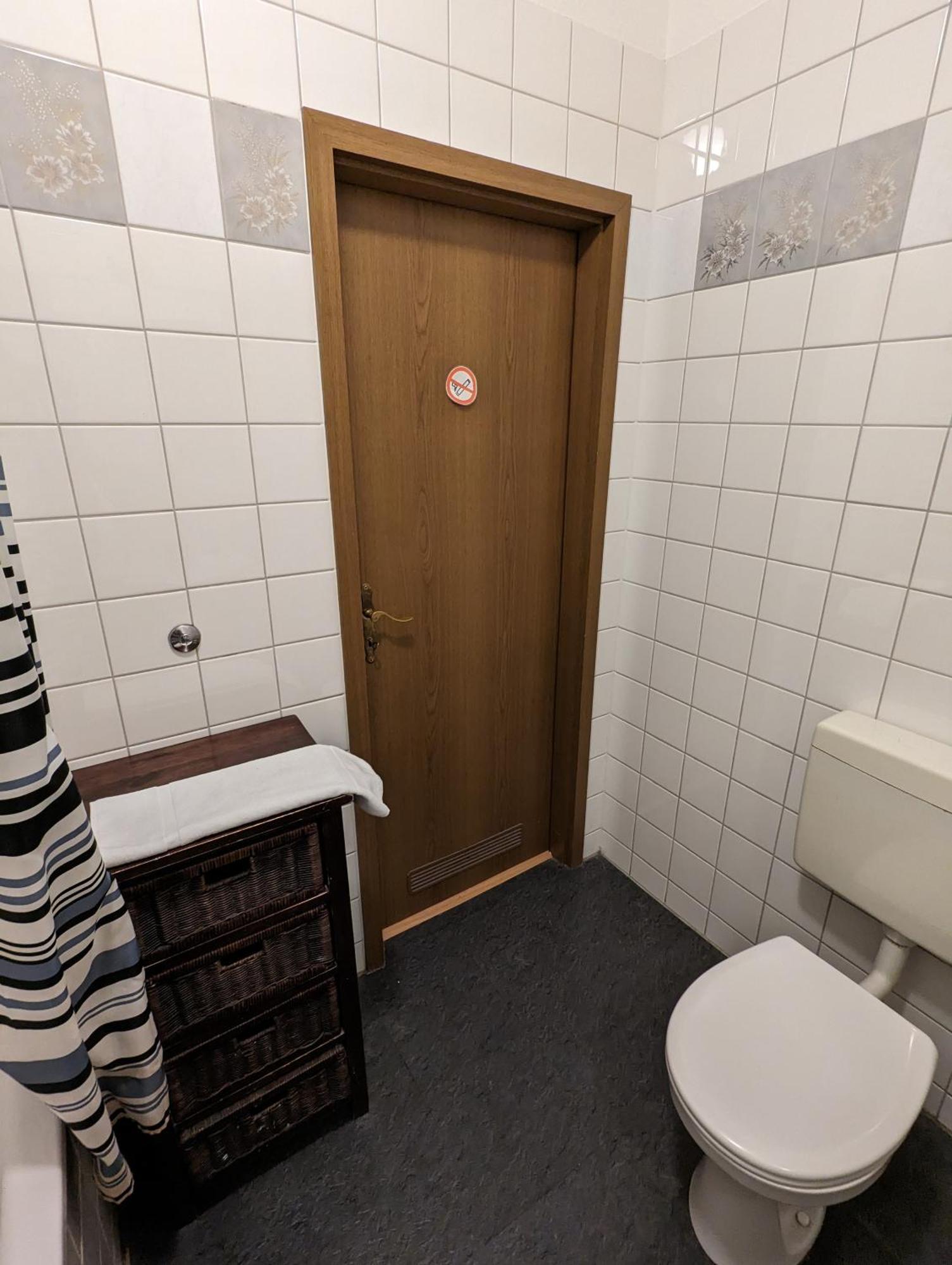 Apartment Im Luisenviertel - Gruen Wuppertal Bagian luar foto